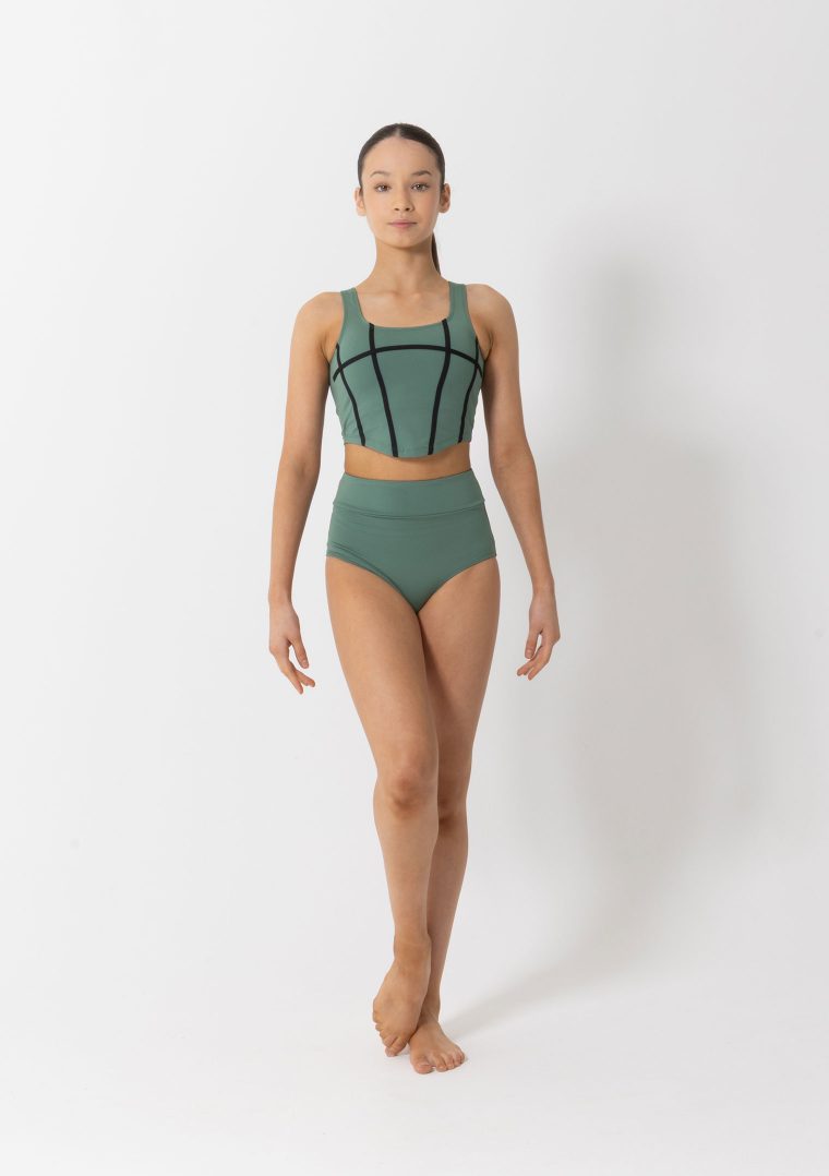 livi-crop-5.jpg